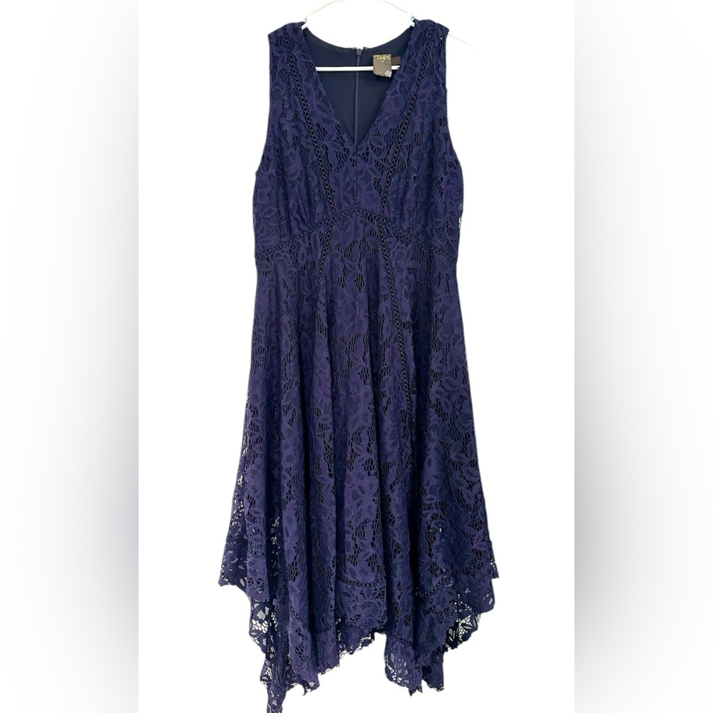 Taylor Navy Blue V-Neck Fit and Flare Midi Dress